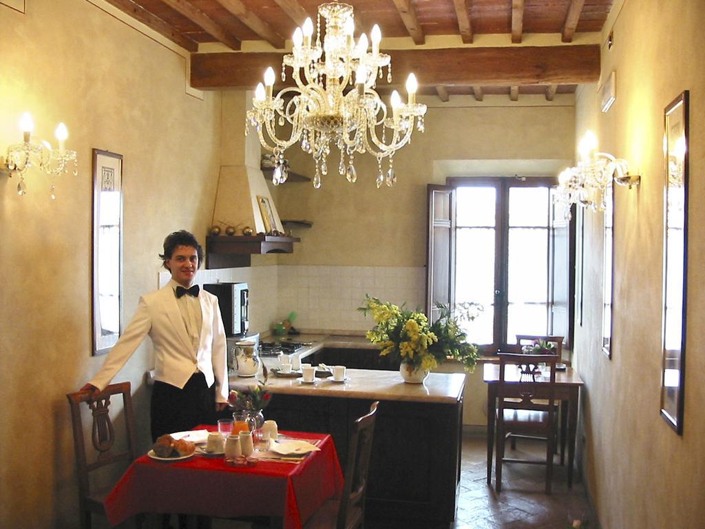 B&B Palazzo Al Torrione 2 San Gimignano Exterior foto