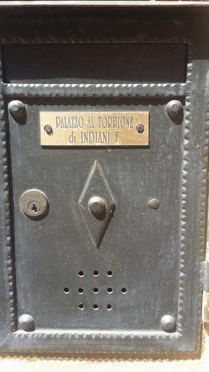 B&B Palazzo Al Torrione 2 San Gimignano Exterior foto